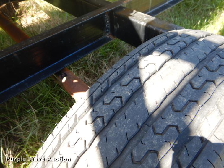 image for item EJ9940 Bullmobile header trailer