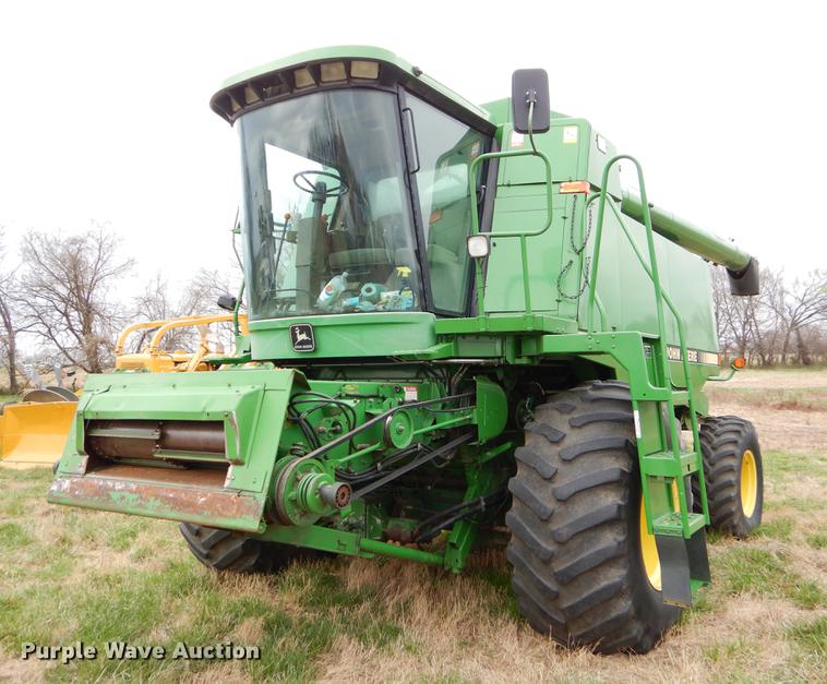image for item EJ9951 1994 John Deere 9500 combine