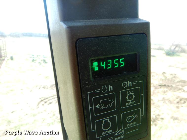 image for item EJ9951 1994 John Deere 9500 combine