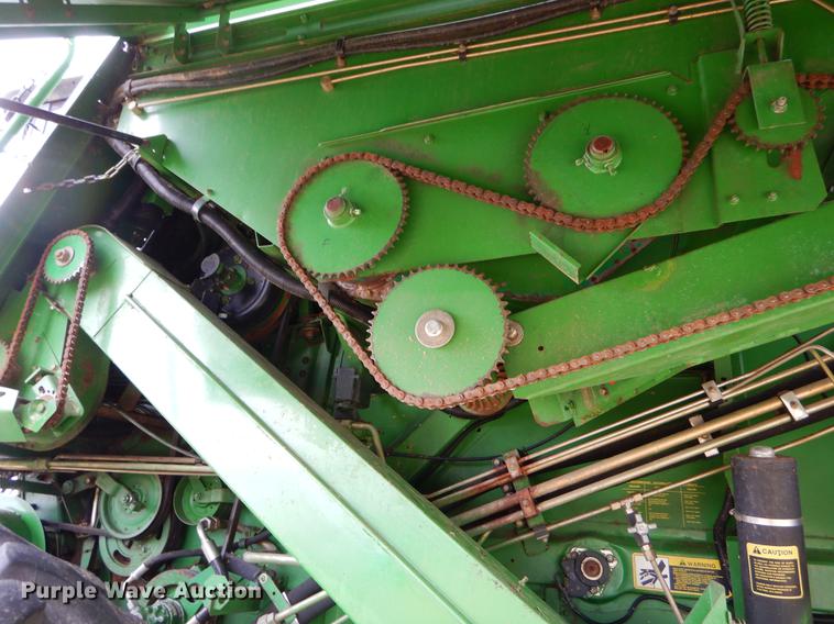 image for item EJ9951 1994 John Deere 9500 combine