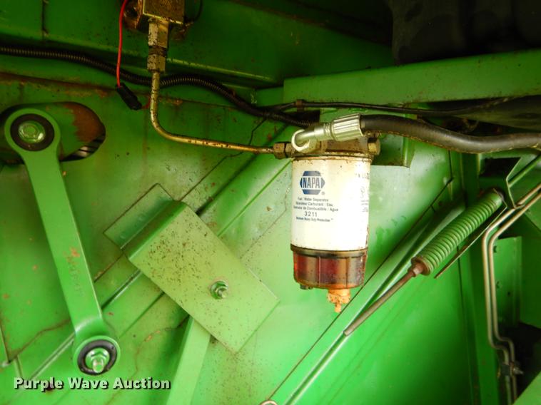 image for item EJ9951 1994 John Deere 9500 combine