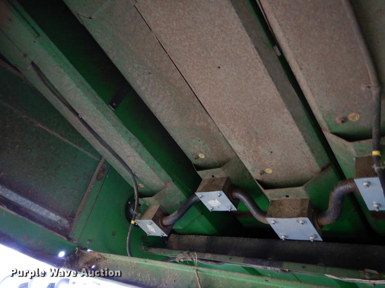 image for item EJ9951 1994 John Deere 9500 combine