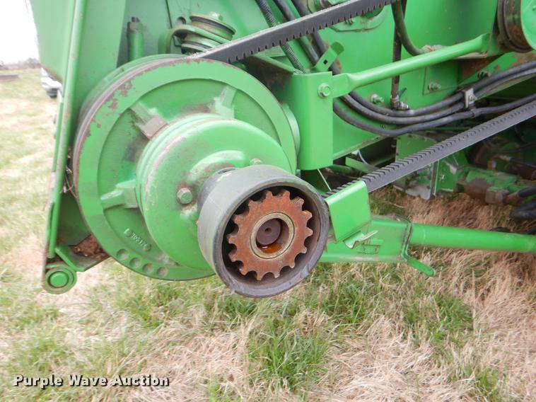 image for item EJ9951 1994 John Deere 9500 combine