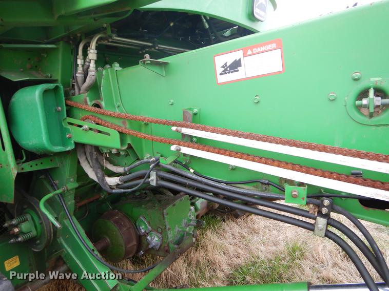 image for item EJ9951 1994 John Deere 9500 combine