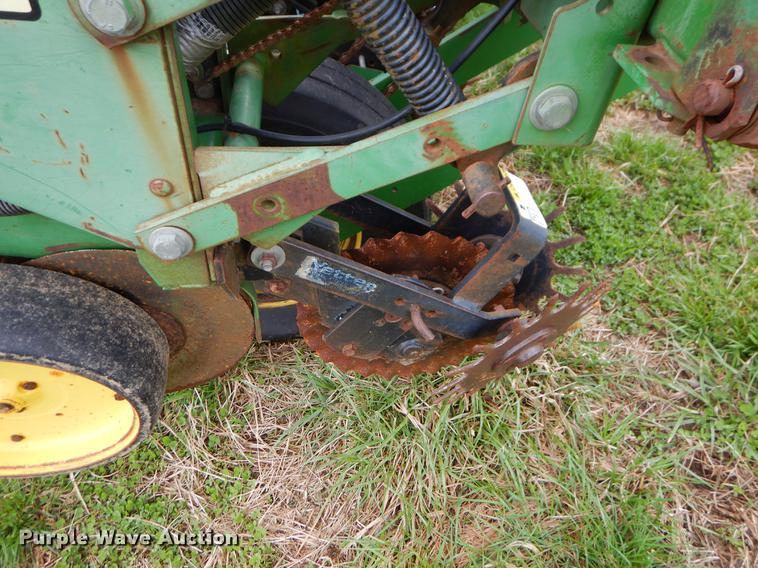 image for item EJ9957 John Deere 7200 Max Emerge 2 planter