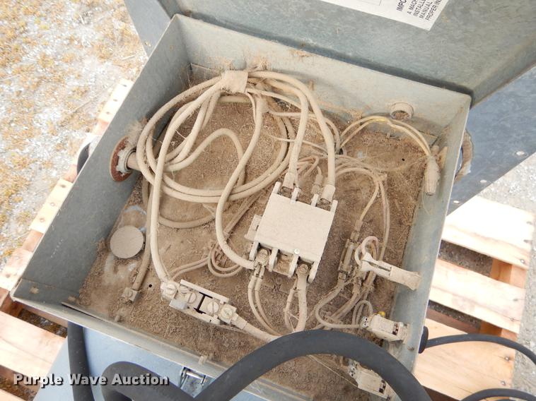 image for item EJ9978 Grain bin ventilation fans