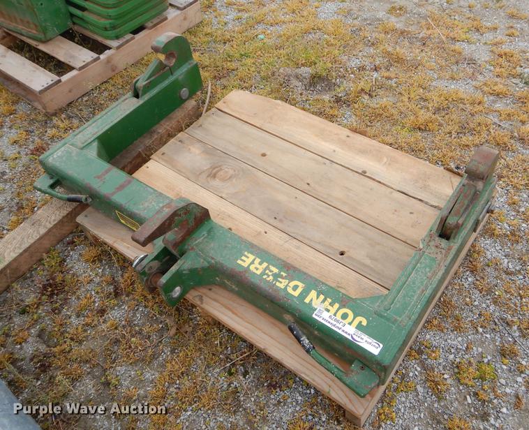 image for item EJ9979 John Deere quick hitch