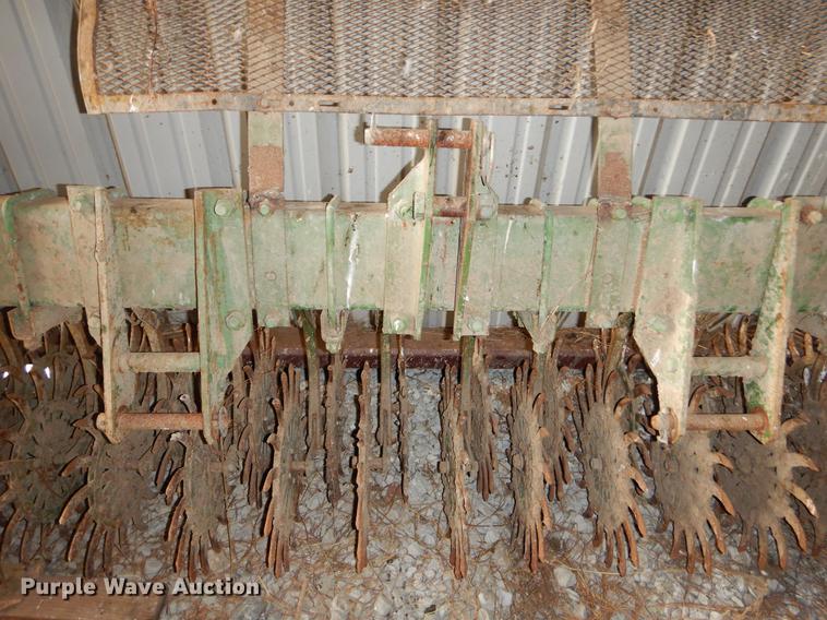 image for item EJ9983 John Deere 400 rotary hoe