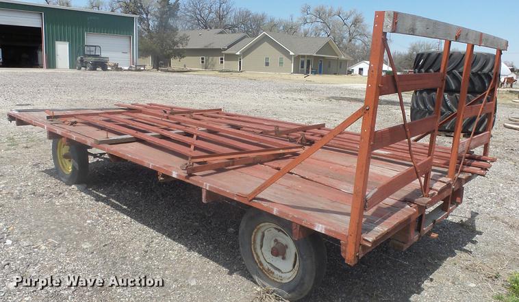 image for item EX9134 Mccormick International 30 hay wagon