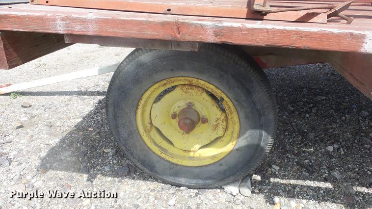 image for item EX9134 Mccormick International 30 hay wagon