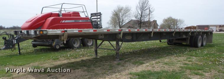 image for item AY9514 2000 Fontaine IFTW-6-8053SLAWK flatbed trailer