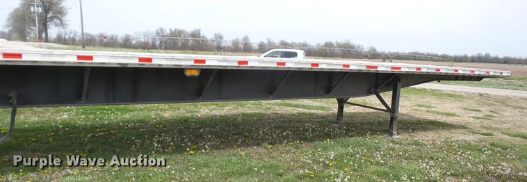 image for item AY9514 2000 Fontaine IFTW-6-8053SLAWK flatbed trailer