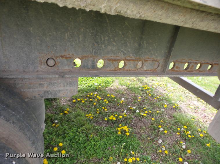 image for item AY9514 2000 Fontaine IFTW-6-8053SLAWK flatbed trailer