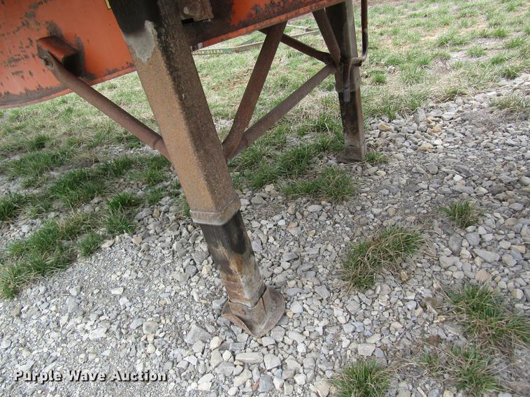 image for item DC4290 1994 Fruehauf PAANF2S48N flatbed trailer