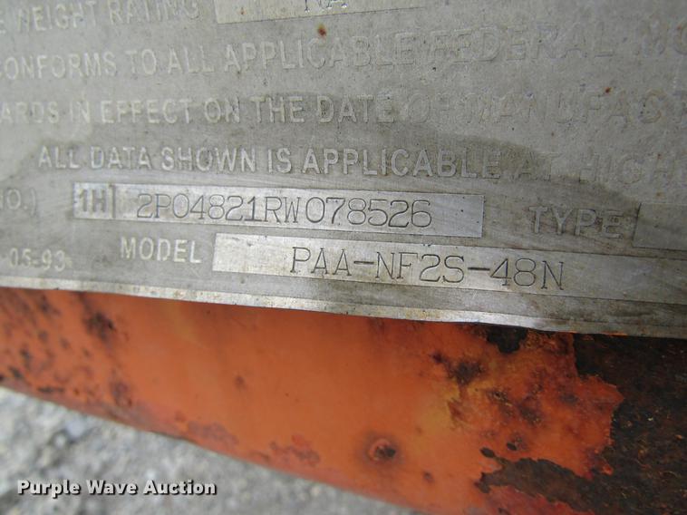 image for item DC4290 1994 Fruehauf PAANF2S48N flatbed trailer