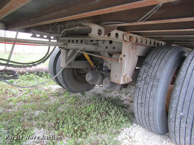image for item DC4292 2000 Wabash dry van trailer