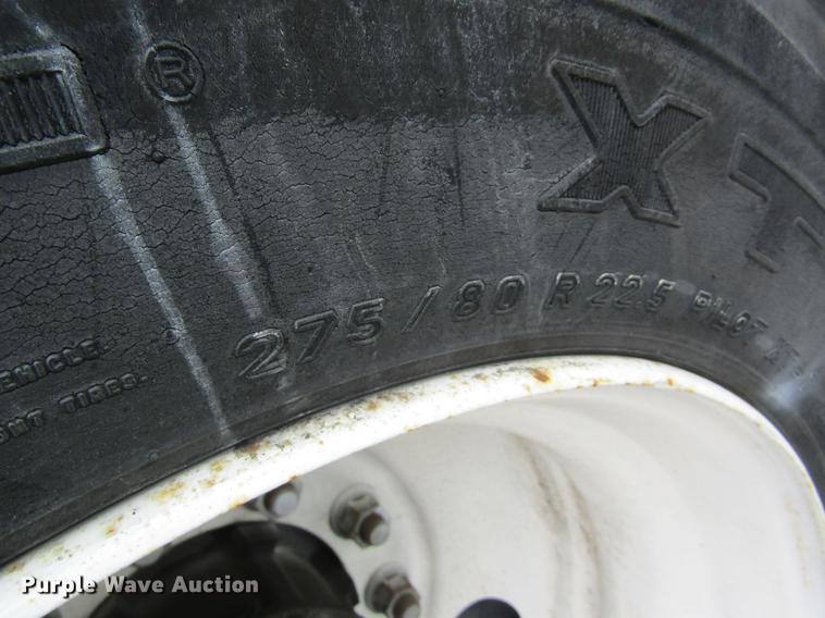 image for item DC4292 2000 Wabash dry van trailer