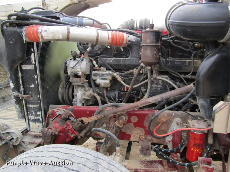 image for item DC4306 2000 Peterbilt 379 semi truck