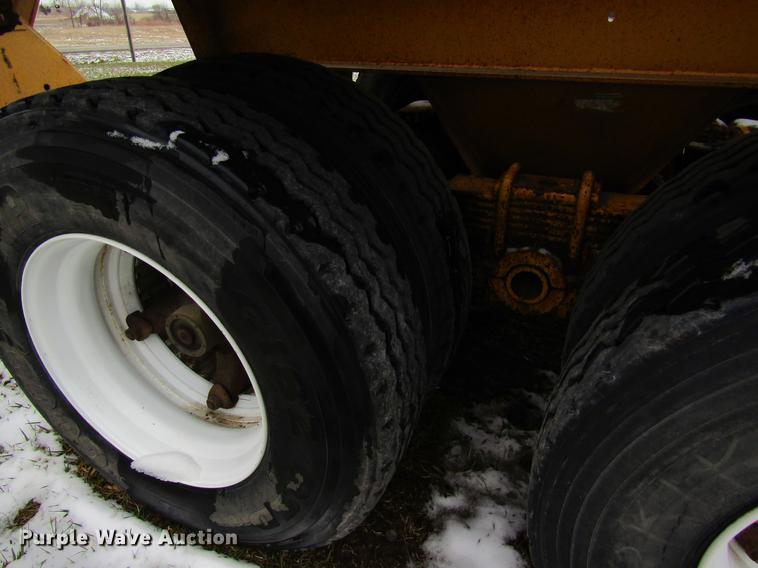 image for item DC4313 1995 Load King 2060-40-2 bottom dump trailer