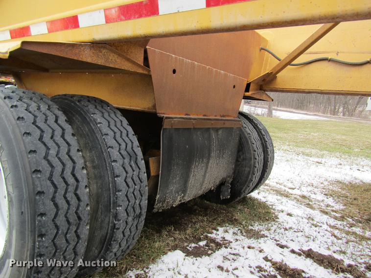image for item DC4313 1995 Load King 2060-40-2 bottom dump trailer