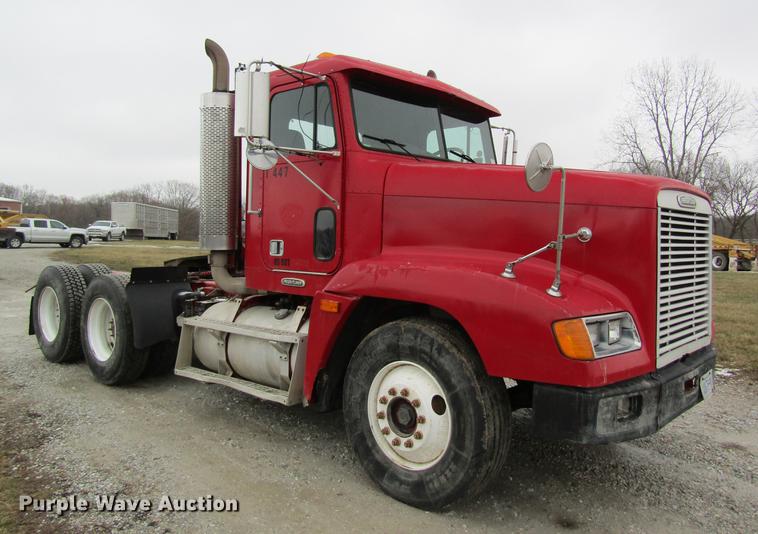 image for item DC4314 1998 Freightliner FLD120 semi truck