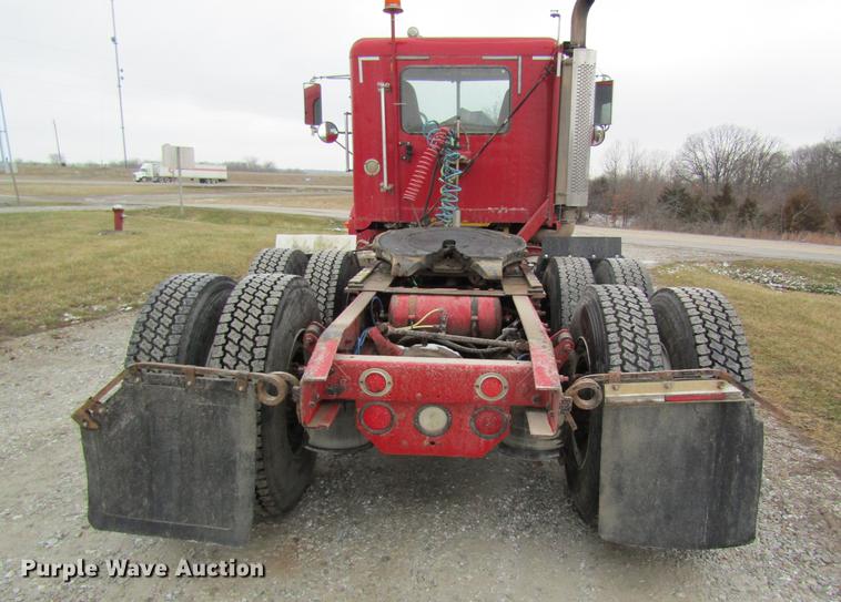 image for item DC4314 1998 Freightliner FLD120 semi truck