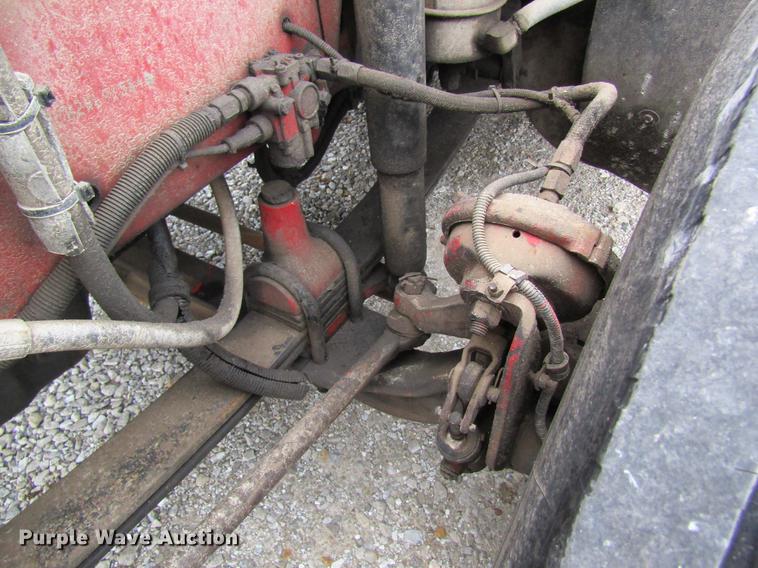 image for item DC4314 1998 Freightliner FLD120 semi truck