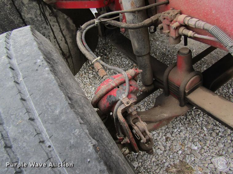 image for item DC4314 1998 Freightliner FLD120 semi truck