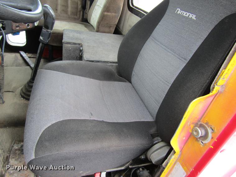 image for item DC4314 1998 Freightliner FLD120 semi truck