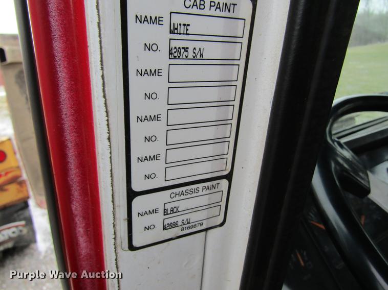 image for item DC4316 1995 Volvo WG semi truck