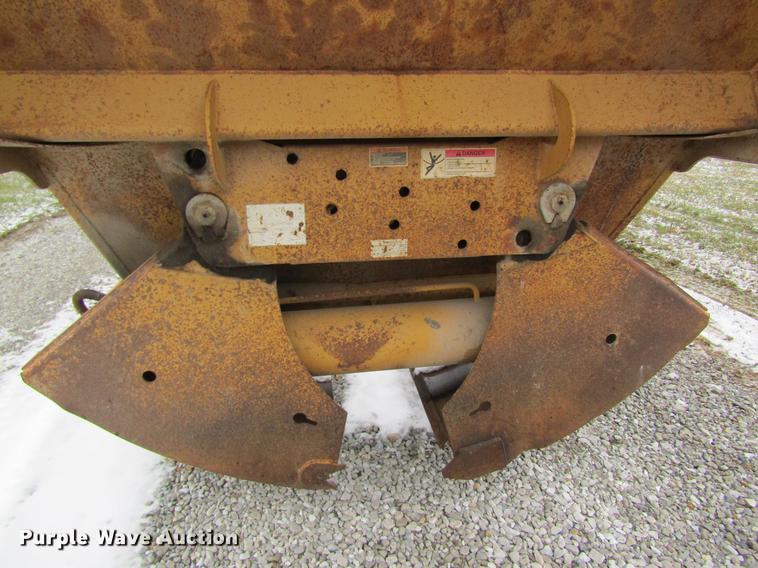 image for item DC4317 1994 Load King 2060-40-2 bottom dump trailer