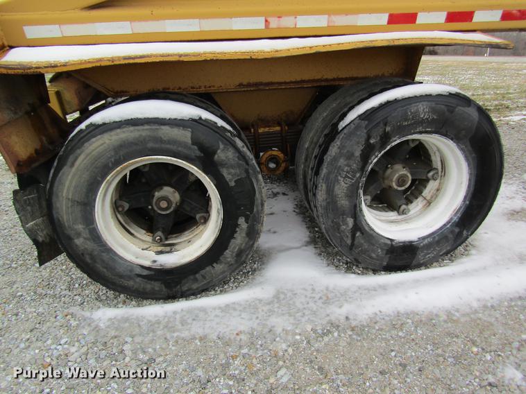 image for item DC4317 1994 Load King 2060-40-2 bottom dump trailer