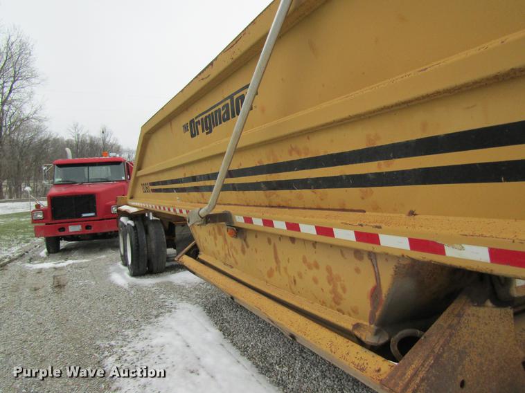 image for item DC4317 1994 Load King 2060-40-2 bottom dump trailer