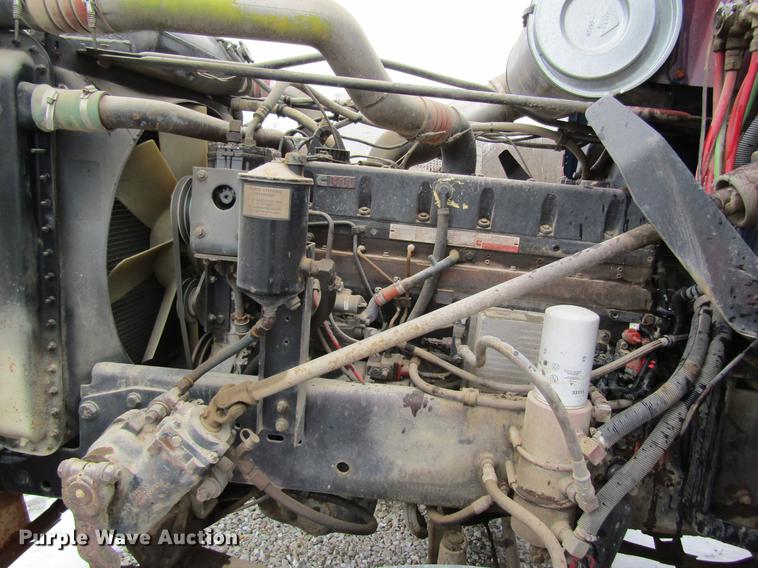 image for item DC4318 1995 Freightliner FLD120 semi truck