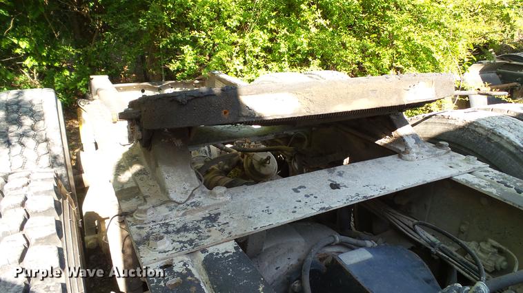 image for item DC5558 2006 International 9200i semi truck