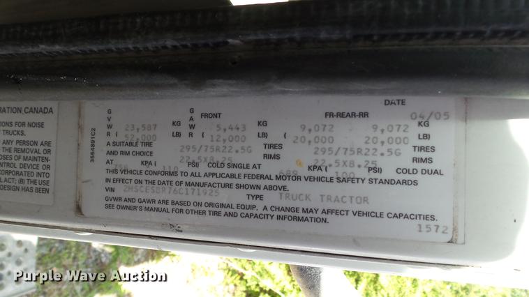 image for item DC5558 2006 International 9200i semi truck