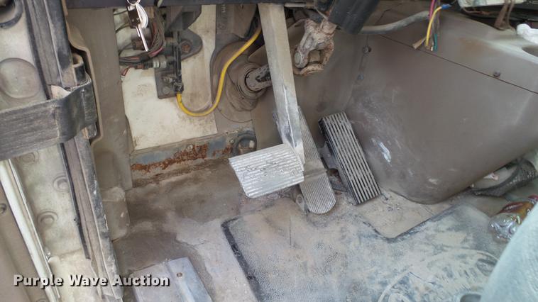 image for item DC5559 2007 International 9200i semi truck