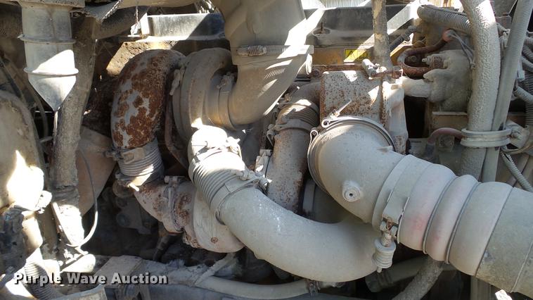 image for item DC5559 2007 International 9200i semi truck