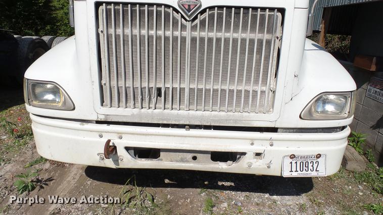 image for item DC5559 2007 International 9200i semi truck