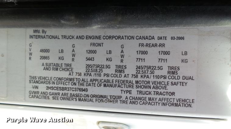 image for item DC5559 2007 International 9200i semi truck