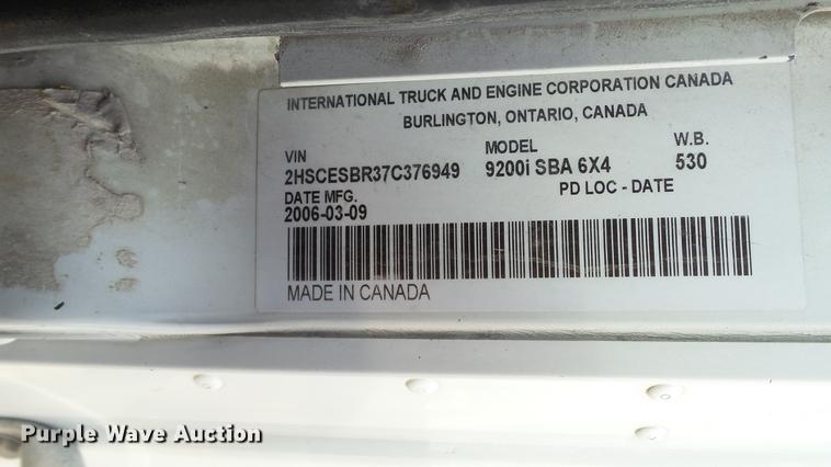 image for item DC5559 2007 International 9200i semi truck