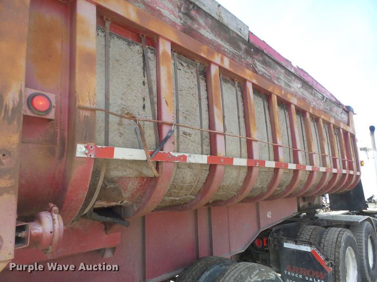 image for item DC7368 1972 Fruehauf ND-F2-DB4-24 end dump trailer