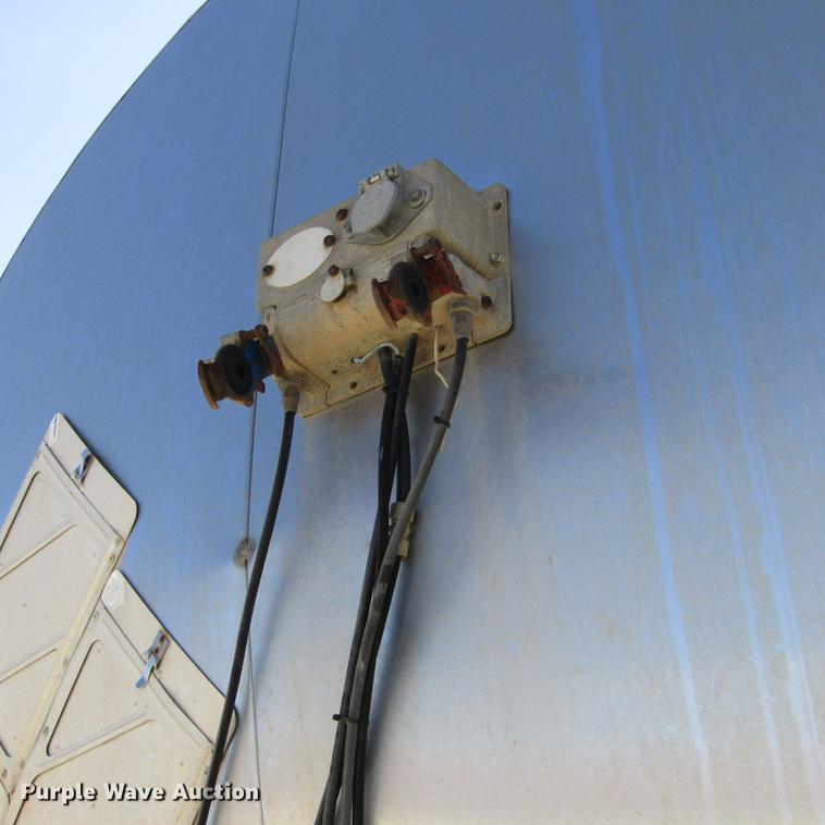 image for item DD2715 1972 Butler tank trailer