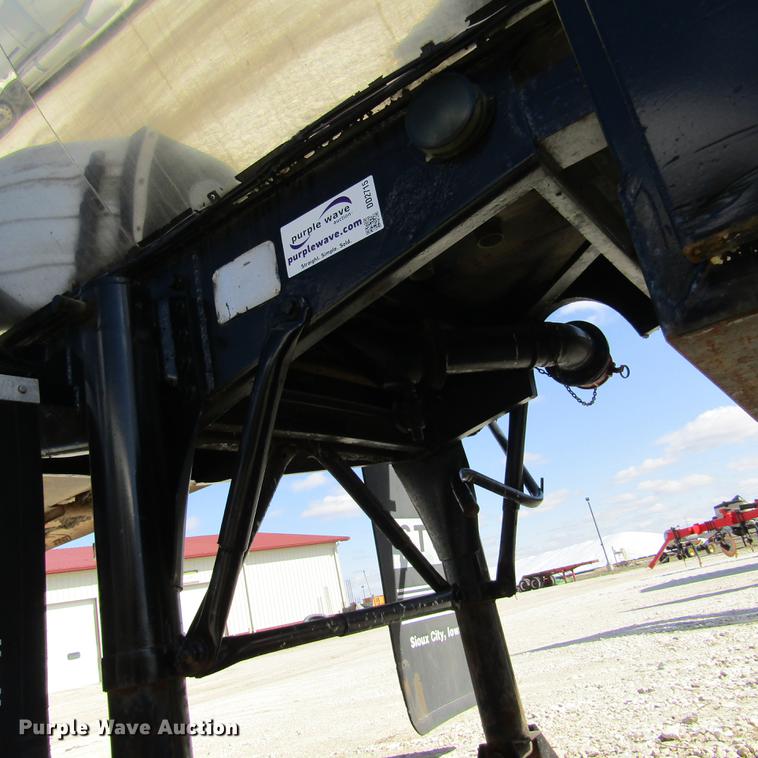 image for item DD2715 1972 Butler tank trailer