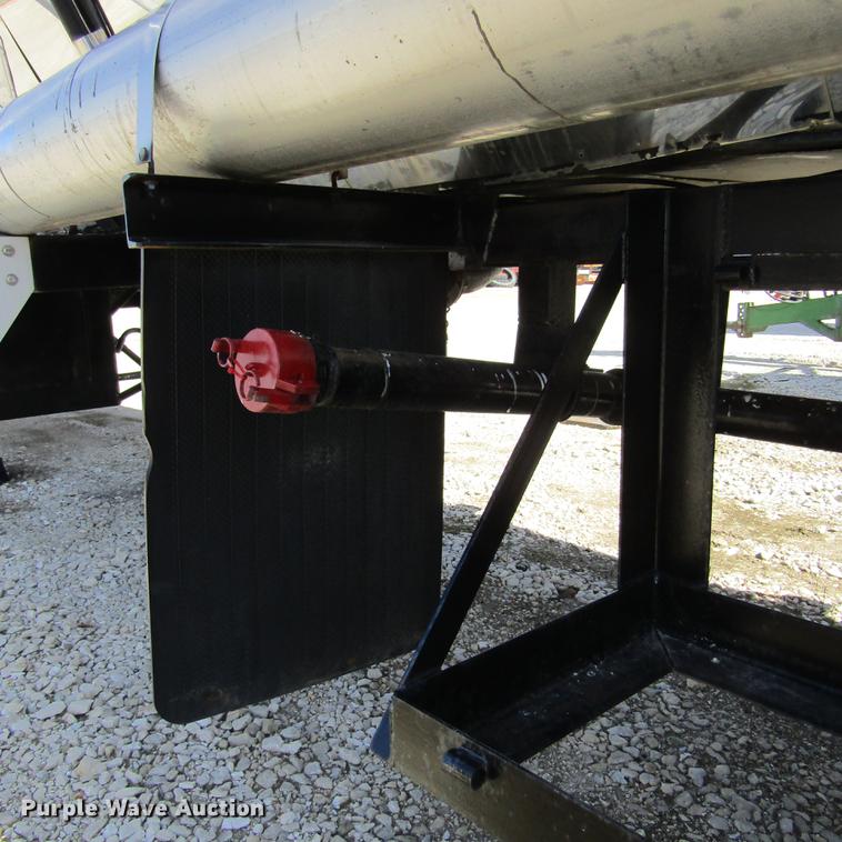 image for item DD2715 1972 Butler tank trailer