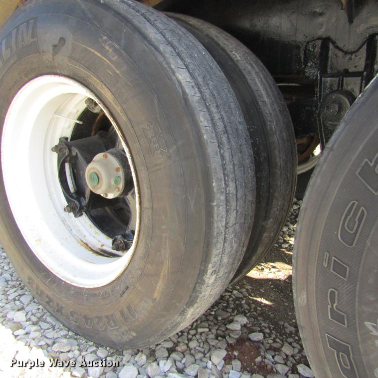 image for item DD2715 1972 Butler tank trailer