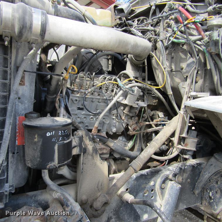 image for item DD2745 1993 Ford L8000 yard truck