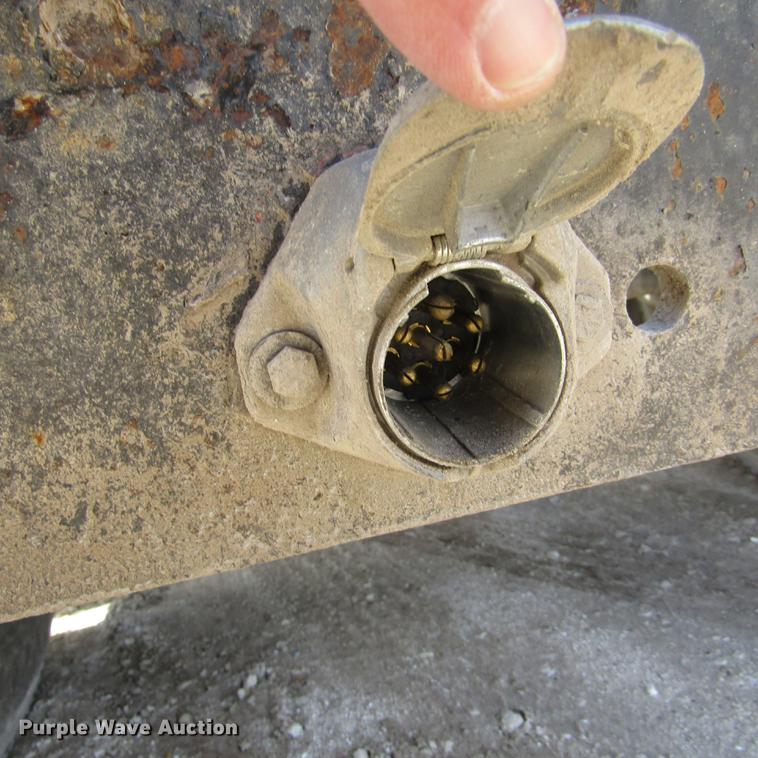 image for item DD2745 1993 Ford L8000 yard truck