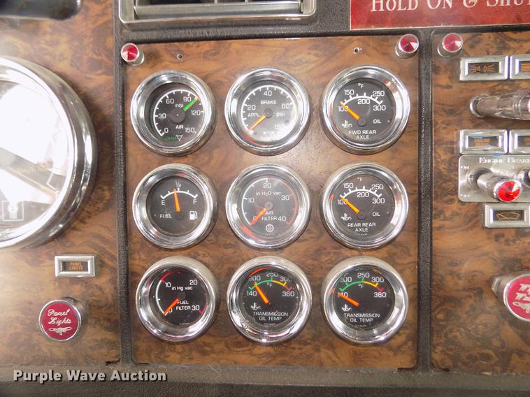 image for item DD2783 1993 Kenworth W900 semi truck