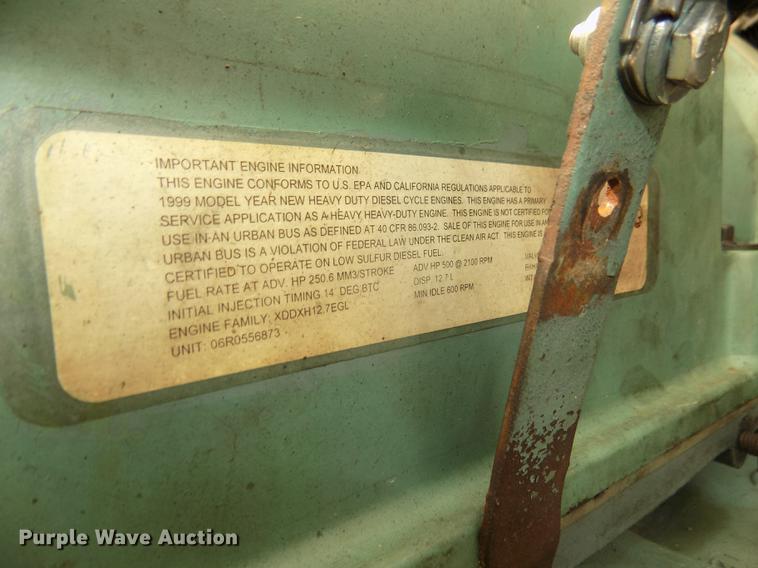 image for item DD2783 1993 Kenworth W900 semi truck